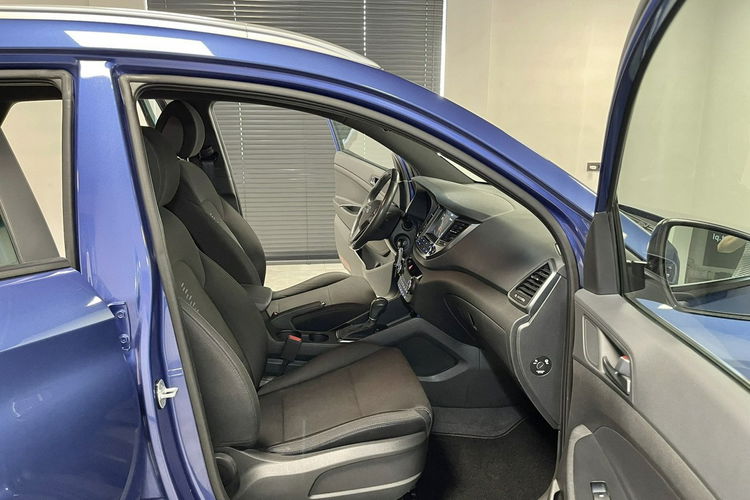 Hyundai Tucson 2.0 CRDi 184KM 4WD Style LED Kamera Navi GPS Alu19 Multimedia Niemiec zdjęcie 29