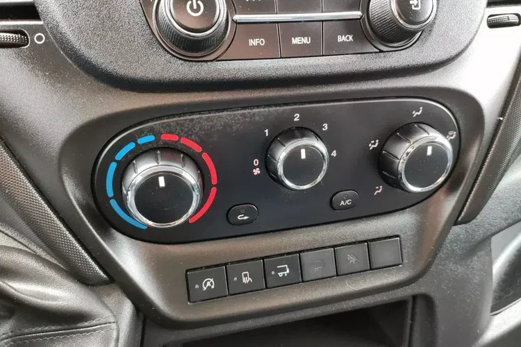 Iveco Daily 35C16 V zdjęcie 32