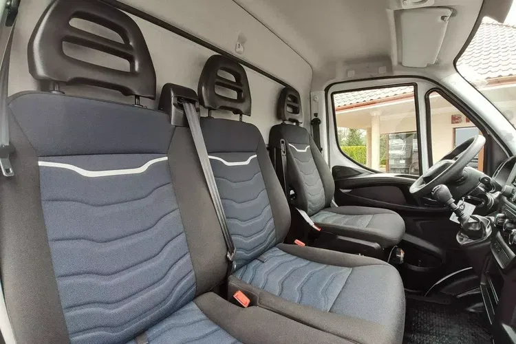 Iveco Daily 35C16 V zdjęcie 37