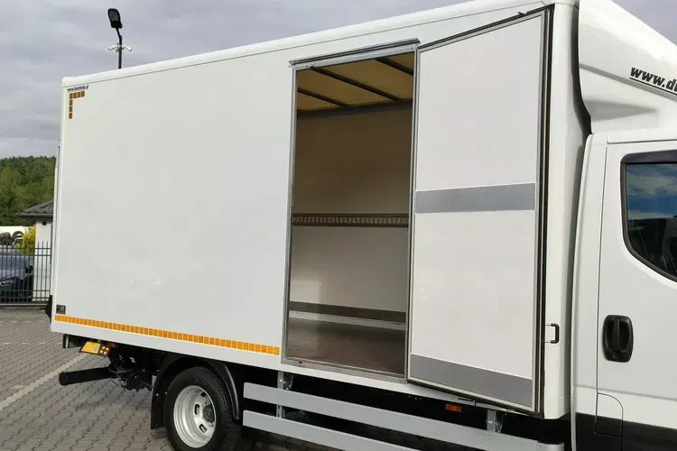 Iveco Daily 35C16 V zdjęcie 6