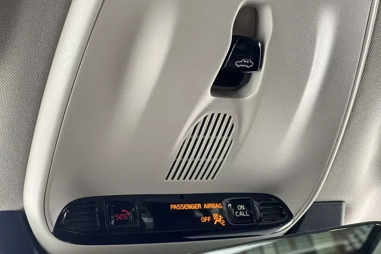 Volvo xc-90 zdjęcie 29