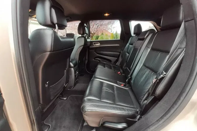 Jeep grand-cherokee zdjęcie 40