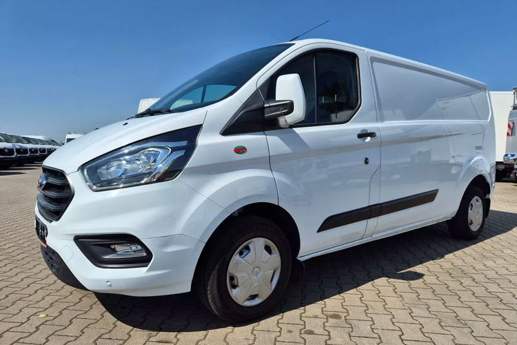 Ford Transit Custom Long 94900zł NETTO 2.0 TdCi/131KM zdjęcie 4