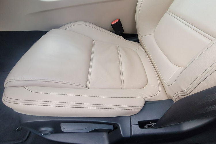 Jaguar XE na raty od 3000 bez BIK KRD od FastCars zdjęcie 12