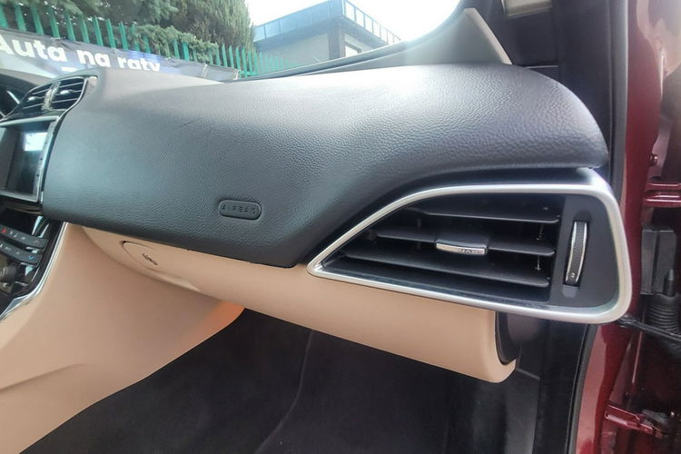 Jaguar XE na raty od 3000 bez BIK KRD od FastCars zdjęcie 31