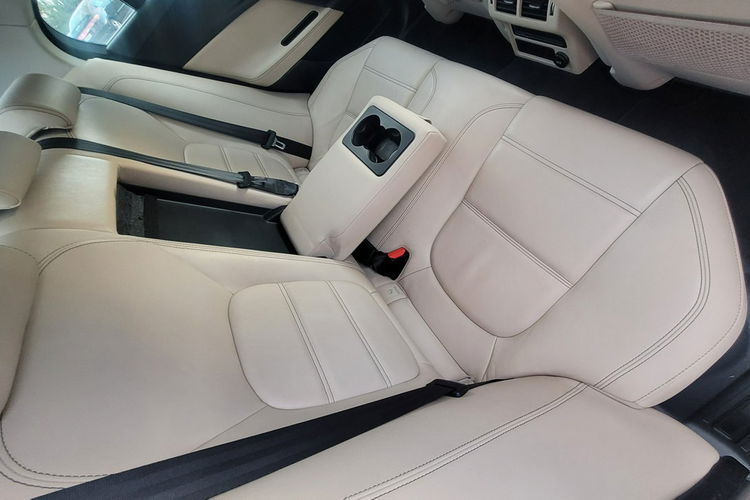 Jaguar XE na raty od 3000 bez BIK KRD od FastCars zdjęcie 35