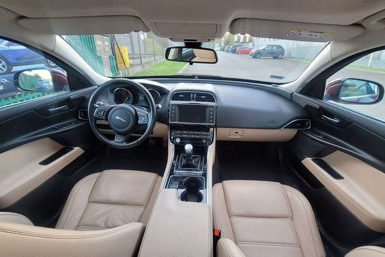 Jaguar XE na raty od 3000 bez BIK KRD od FastCars zdjęcie 37