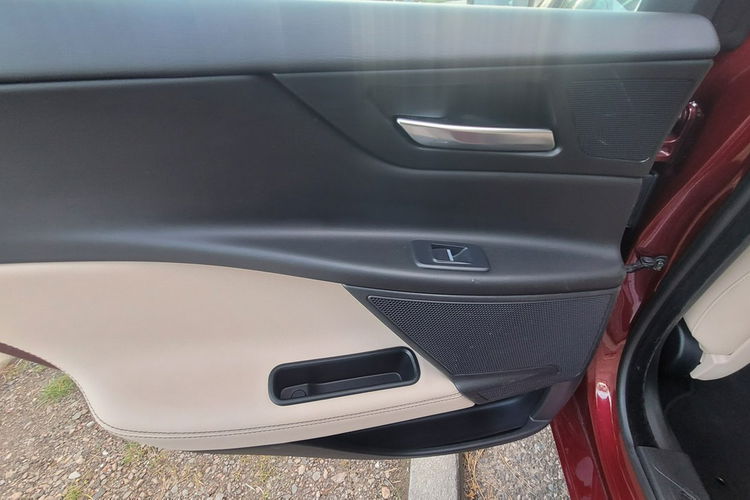 Jaguar XE na raty od 3000 bez BIK KRD od FastCars zdjęcie 40