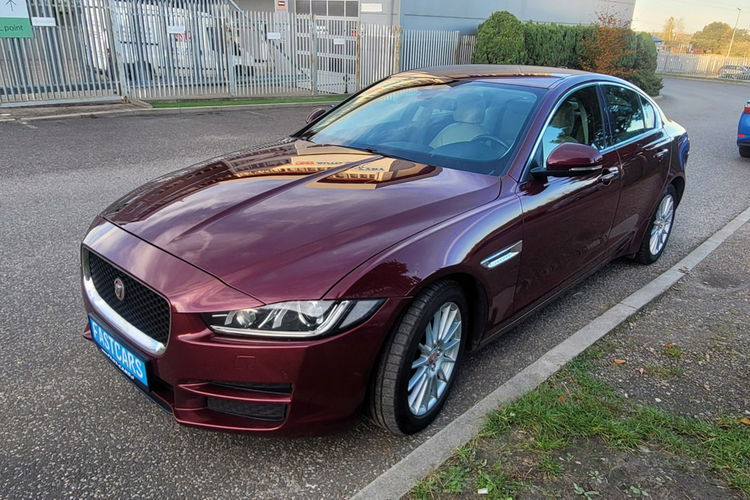 Jaguar XE na raty od 3000 bez BIK KRD od FastCars zdjęcie 8
