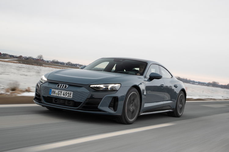 AUDI e-tron GT 60 Quattro zdjęcie 1