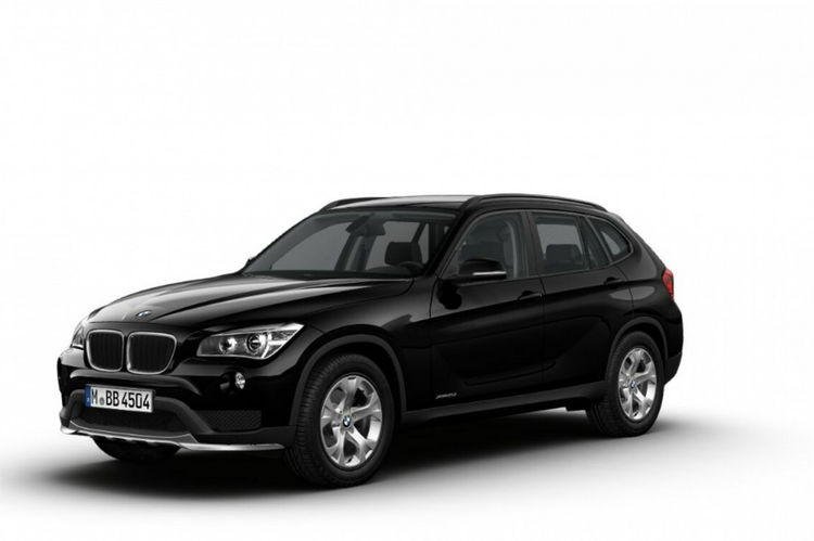 BMW X1 xDrive 20i Podgrzewane Fotele Auto AC Ksenony Relingi Skrzynia Automat zdjęcie 2