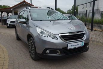 Peugeot 2008 Peugeot 2008 2015r 1.2 benzyna 82km bezwypadkowy klima niski przebieg