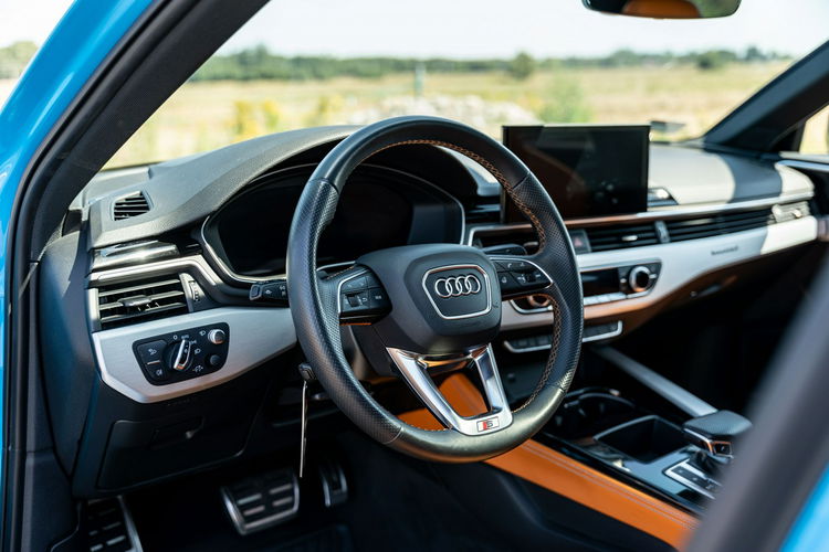 Audi S4 3.0L V6 / 349KM / Niski Przebieg / Bogate wyposażenie zdjęcie 20