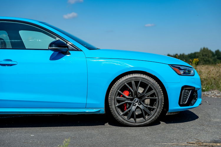 Audi S4 3.0L V6 / 349KM / Niski Przebieg / Bogate wyposażenie zdjęcie 8