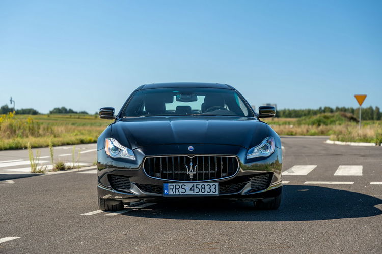 Maserati Quattroporte GTS / 3.8L V8 530KM / Bogate wyposażenie zdjęcie 2