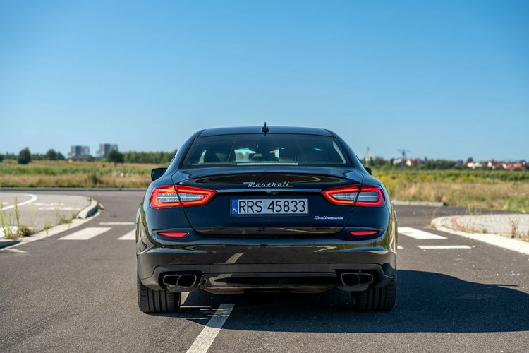 Maserati Quattroporte GTS / 3.8L V8 530KM / Bogate wyposażenie zdjęcie 3