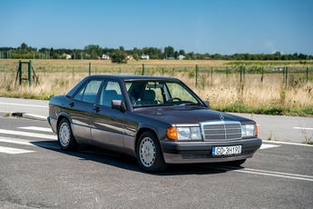 Mercedes W201 W201 / 190 / 2.3 136KM / Stan kolekcjonerski