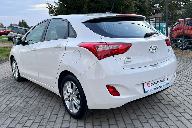 Hyundai i30 Niski Przebieg Kamera Gwarancja zdjęcie 13