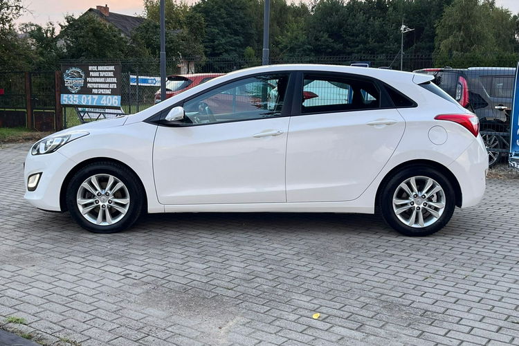 Hyundai i30 Niski Przebieg Kamera Gwarancja zdjęcie 14