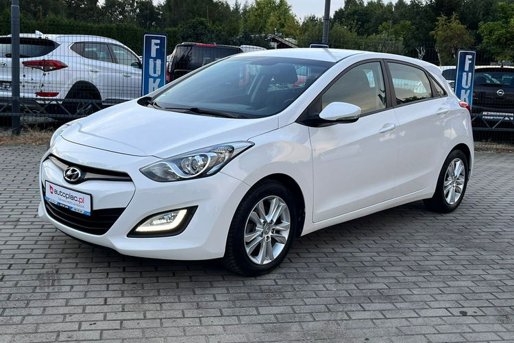 Hyundai i30 Niski Przebieg Kamera Gwarancja zdjęcie 15