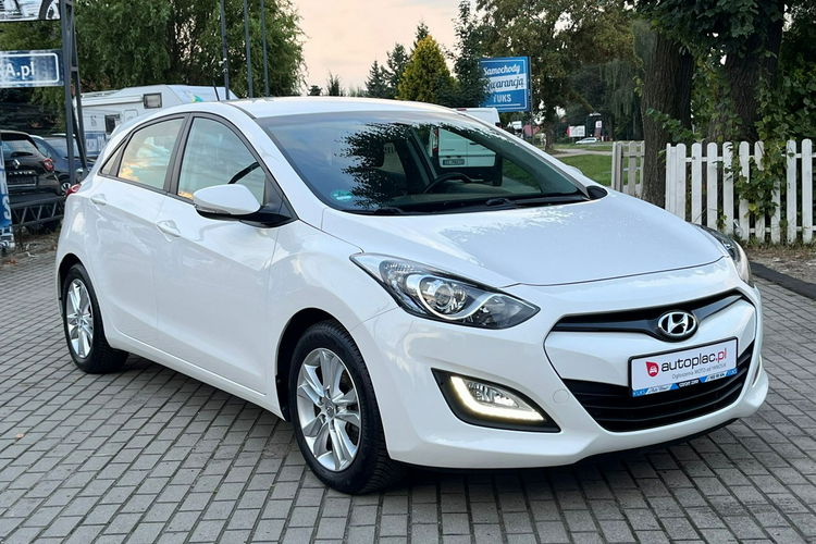 Hyundai i30 Niski Przebieg Kamera Gwarancja zdjęcie 9