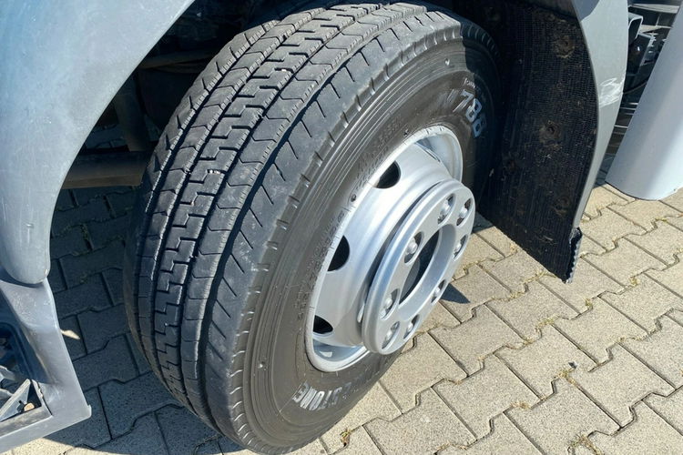 FL 280 Volvo FL 280 / KONTENER / IGLOOCAR / 20 EP / 8.2M DŁ. / E6 / WINDA zdjęcie 12