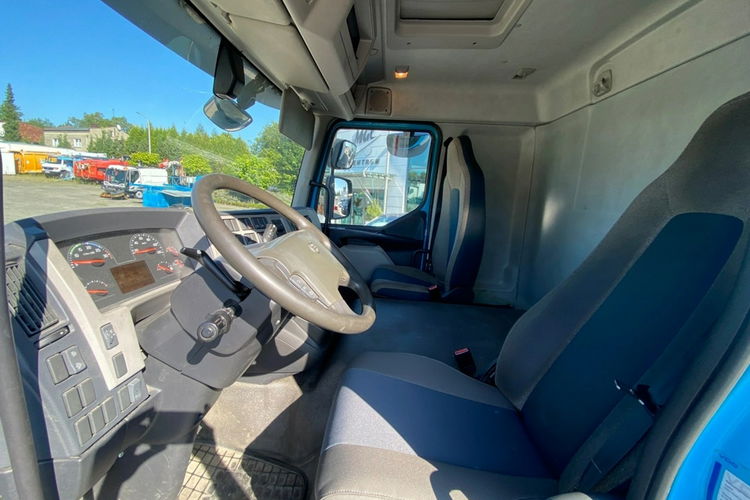 FL 280 Volvo FL 280 / KONTENER / IGLOOCAR / 20 EP / 8.2M DŁ. / E6 / WINDA zdjęcie 16