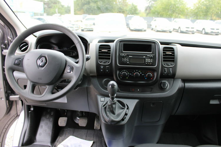 Renault Trafic 9 Osobowy F-vat Gwarancja Salon Polska zdjęcie 14