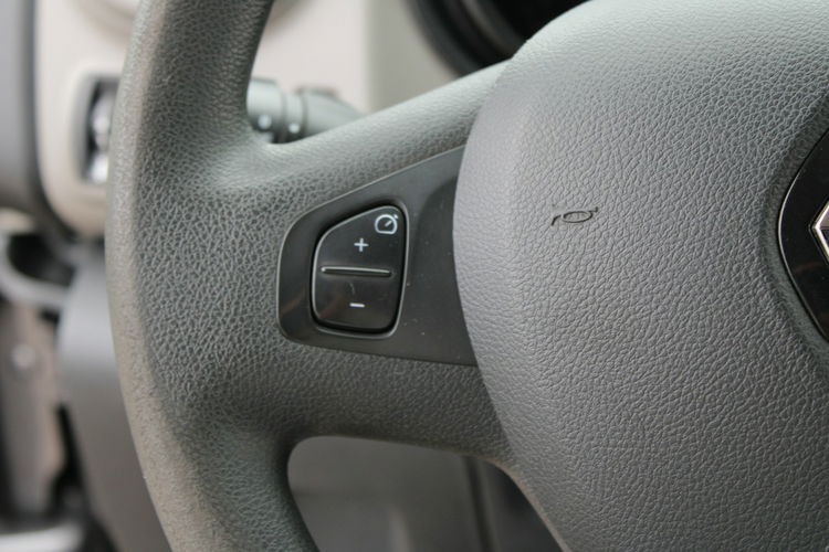 Renault Trafic 9 Osobowy F-vat Gwarancja Salon Polska zdjęcie 22