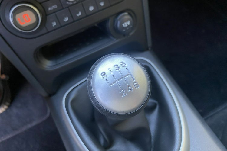 Nissan Qashqai 4X4. Zadbany Bezwypadkowy Niski oryginalny przebieg zdjęcie 13