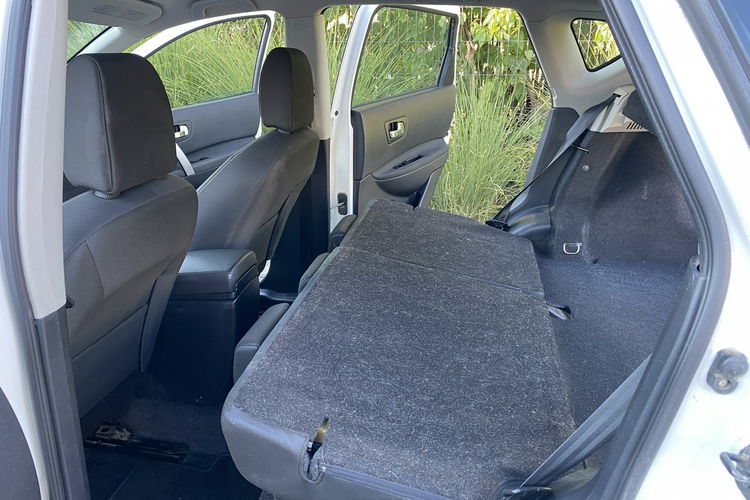 Nissan Qashqai 4X4. Zadbany Bezwypadkowy Niski oryginalny przebieg zdjęcie 22