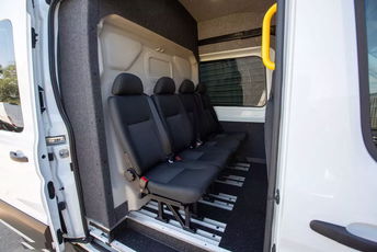 Ford Transit 7-MIEJSC L4H3 BOGATE WYPOSAŻENIE Salon PL