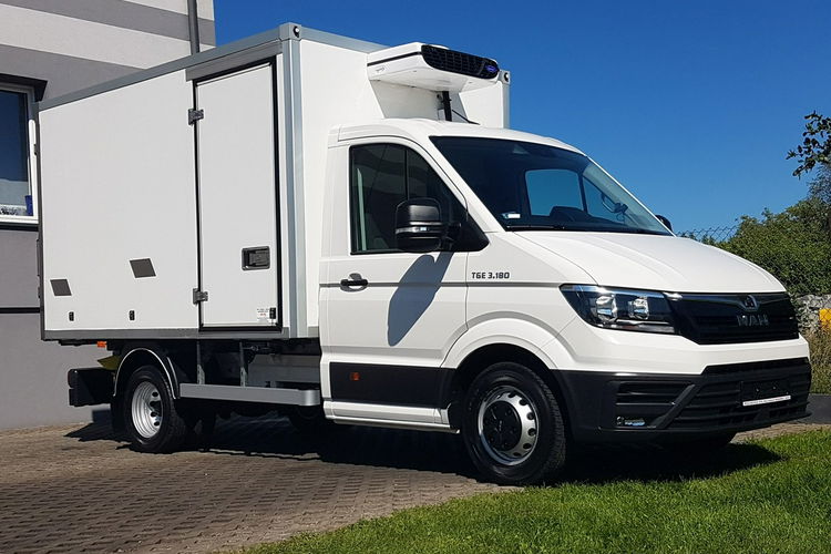 Volkswagen Crafter MAN TGE BLIŹNIAKI CHŁODNIA AGREGAT 6EP IZOTERM 3.39x2.10x1.90 GRZANIE zdjęcie 30