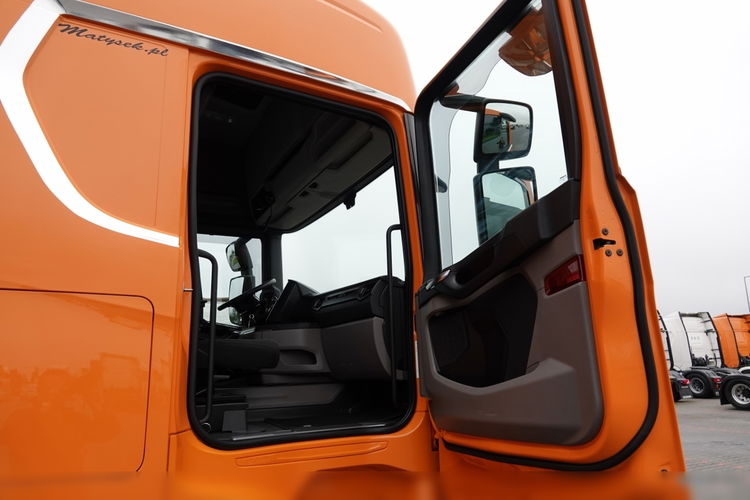 SCANIA R 450 / PEŁNY ADR / RETARDER / 2019 ROK / PO KONTRAKCIE SERWISOWYM zdjęcie 34