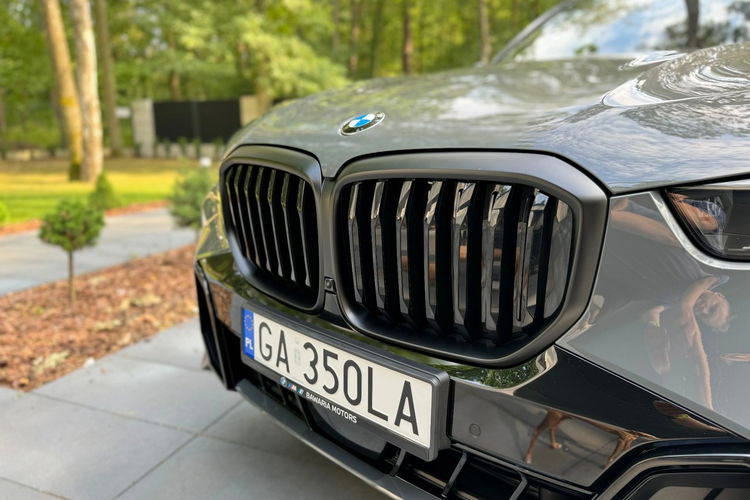 BMW X5 xDrive 40d 350 KM / Bezwypadkowy / SALON PL / Dodatki na 245k zdjęcie 11