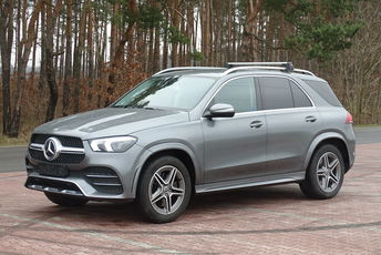 Mercedes GLE 300 MERCEDES GLE 300D 4 Matic Tylko 90 tys KM AMG Pakiet