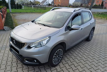 Peugeot 2008 1.2 PureTech Nawigacja Parktronic