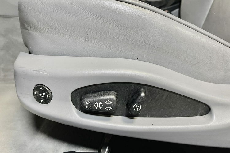 BMW 318 330Ci 3.0 R6 231KM COUPE Black BiXenon ALU Szyberdach Skóry El .fotele zdjęcie 8