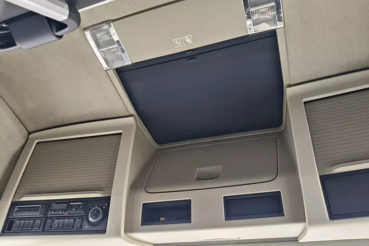 Volvo FH4 500 / EEV / AUTOMAT / STANDARD / PEŁNE OSPOJLEROWANIE / zdjęcie 20