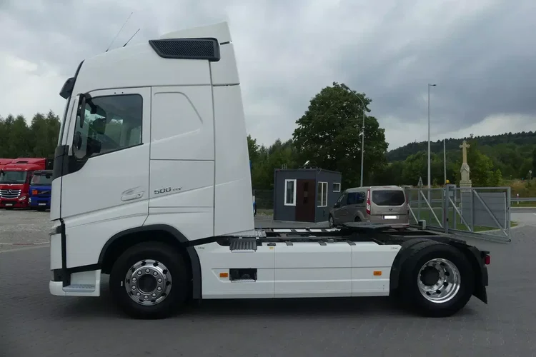 Volvo FH4 500 / EEV / AUTOMAT / STANDARD / PEŁNE OSPOJLEROWANIE / zdjęcie 3