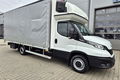 samochód dostawczy Iveco zdjęcie 3