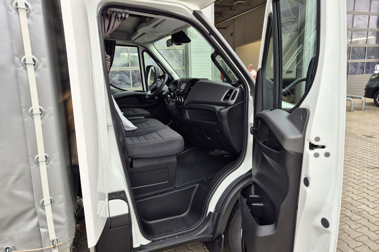 Iveco Daily 35S18HA8 zdjęcie 9