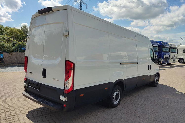 Iveco DAILY 35S16 zdjęcie 4