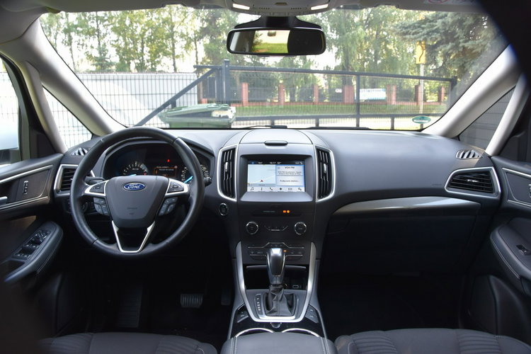 Ford S-Max 2.0 Benzyna Gwarancja Bogate Wyposażenie Automat zdjęcie 13