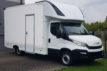 Iveco Daily KONTENER NISKOPODŁOGOWY 4.31x2.23x2.42 SKLEP KAMPER KLIMA FOODTRUCK