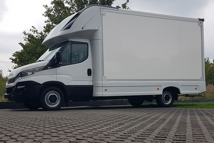 Iveco Daily KONTENER NISKOPODŁOGOWY 4.31x2.23x2.42 SKLEP KAMPER KLIMA FOODTRUCK zdjęcie 40