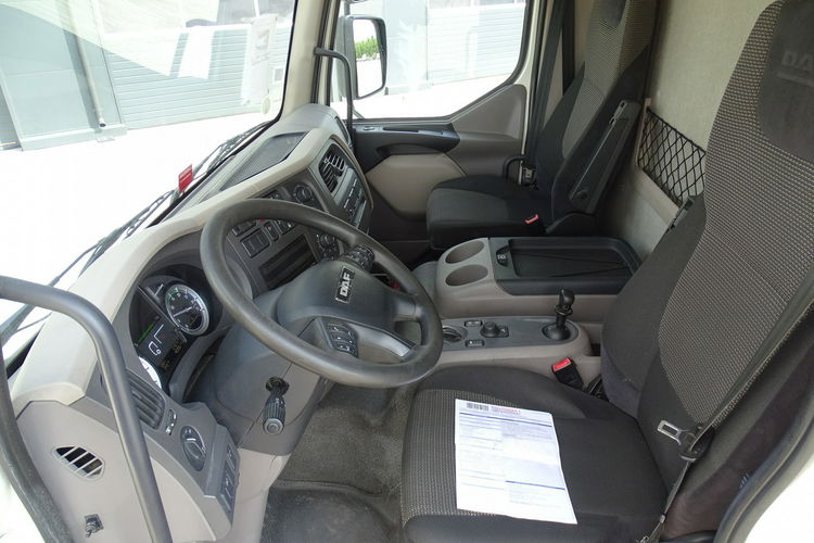 DAF LF 320 Kontener Euro 6 Przebieg Udokumentowany Klima , Blokada Mostu , 21 Euro Palet , Winda , Poduszki , Tempomat zdjęcie 6