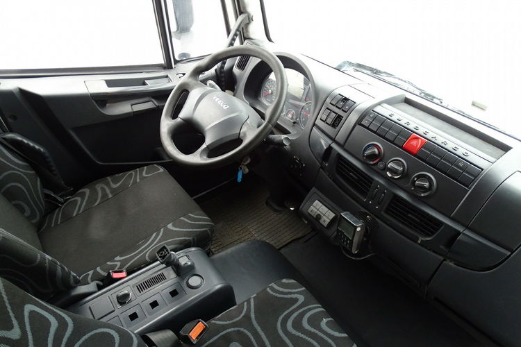 Iveco EuroCargo 190E28 Izoterma Chłodnia Chereau Sprowadzony Przebieg Udokumentowany EEV Kabina 3 osobowa Winda Poduszki zdjęcie 20