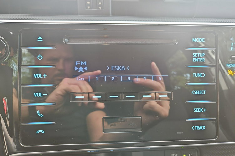 Auris Toyota AURIS 1.33 VVT-i 99KM ACTIVE, salon Polska, gwarancja zdjęcie 21