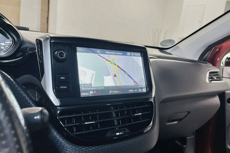 Peugeot 2008 1.2 110KM GT-Line Automat Lift Klimatronic Navi GPS ALU 17 Led NIEMIEC zdjęcie 30